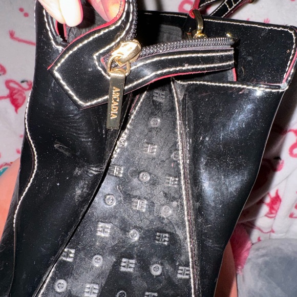 Arcadia Satchal - Picture 4 of 8